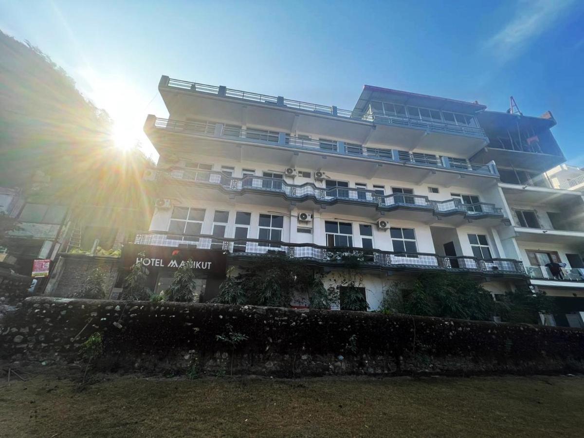 Hotel Manikut リシケーシュ エクステリア 写真